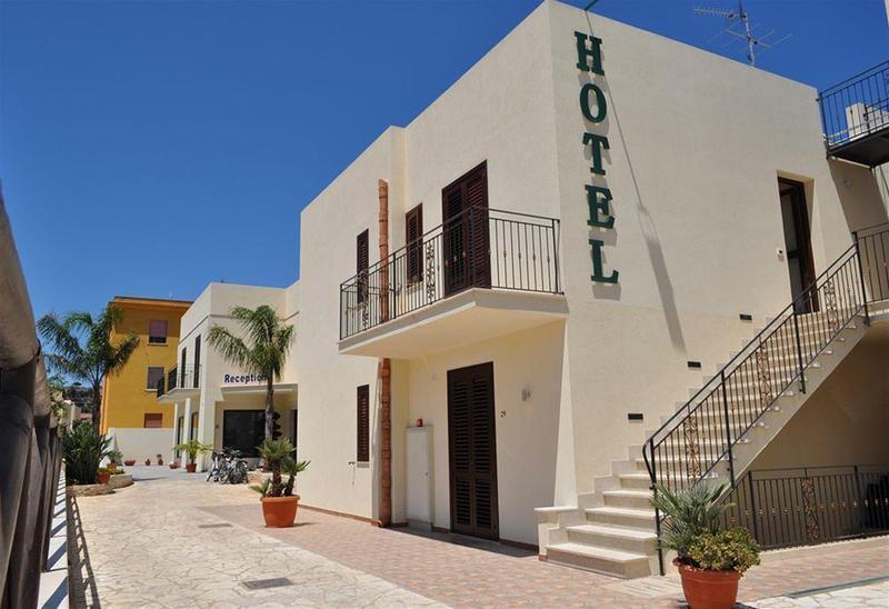 Hotel Sikania Сан-Вито-Ло-Капо Экстерьер фото